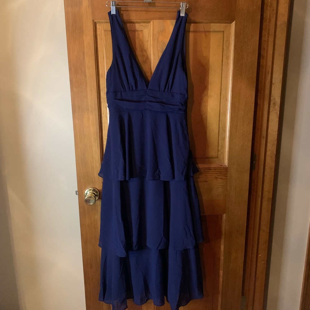 sleeveless tiered maxi dress